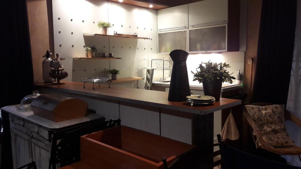 Joli Loft Dans Village Pittoresque Péret المظهر الخارجي الصورة